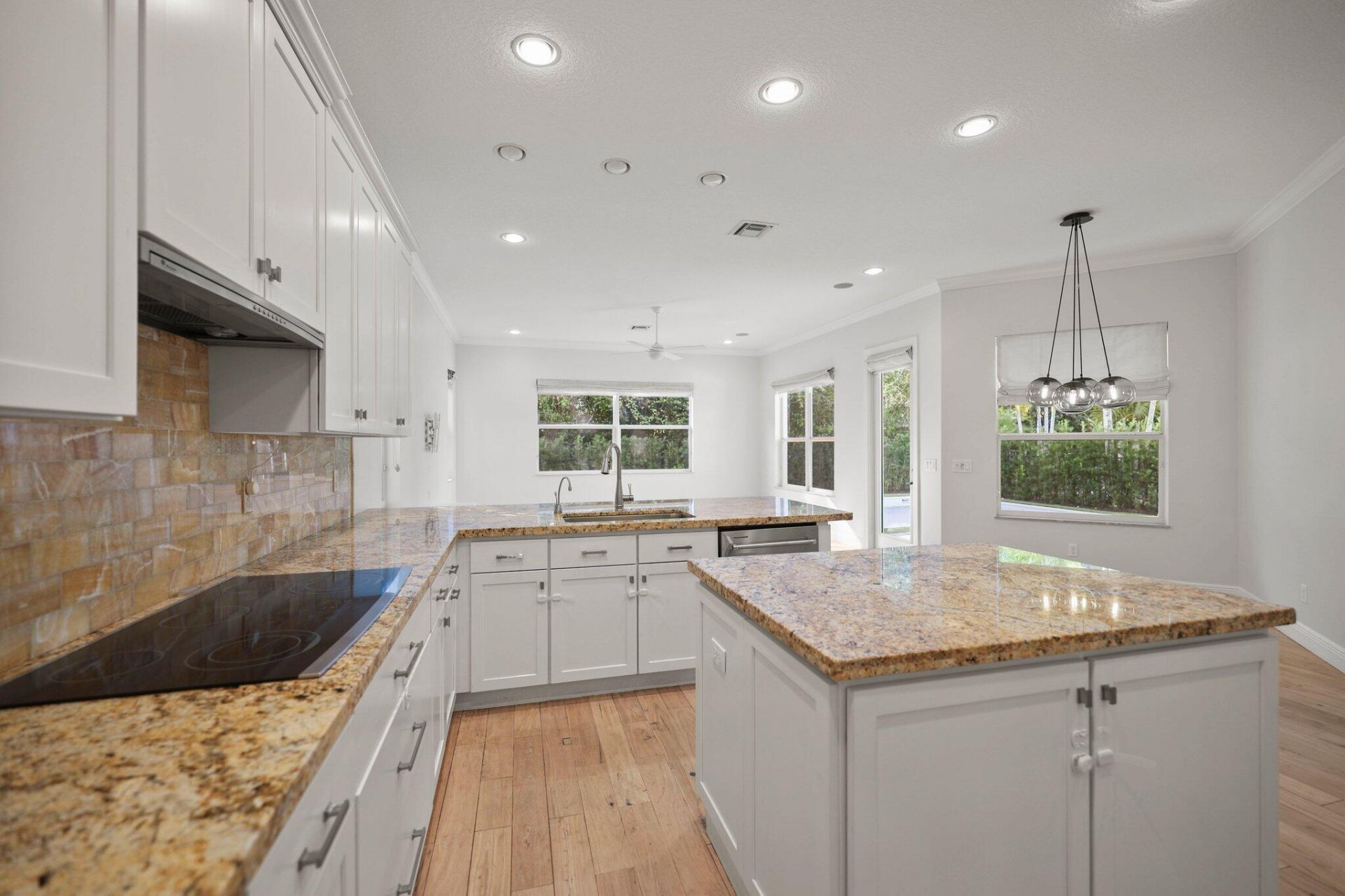 12285 Aviles Circle, Palm Beach Gardens, FL 33418 Photo