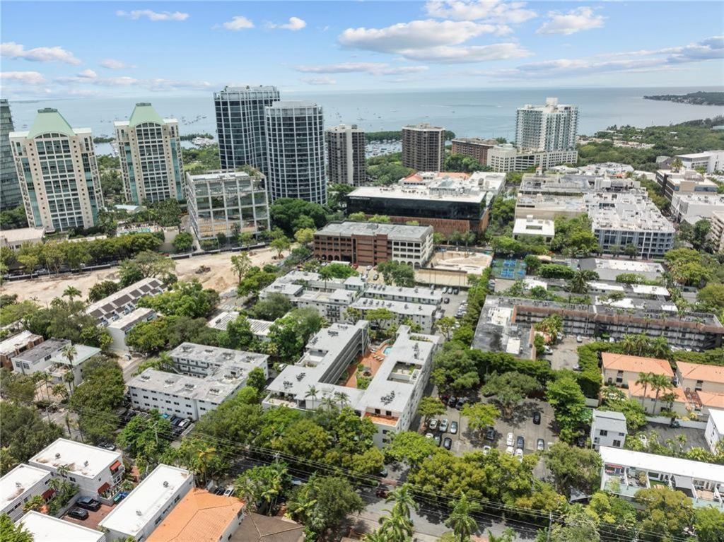 2924 Day Avenue, Unit N211, Miami, FL 33133 Photo