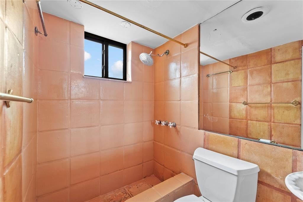 2924 Day Avenue, Unit N211, Miami, FL 33133 Photo