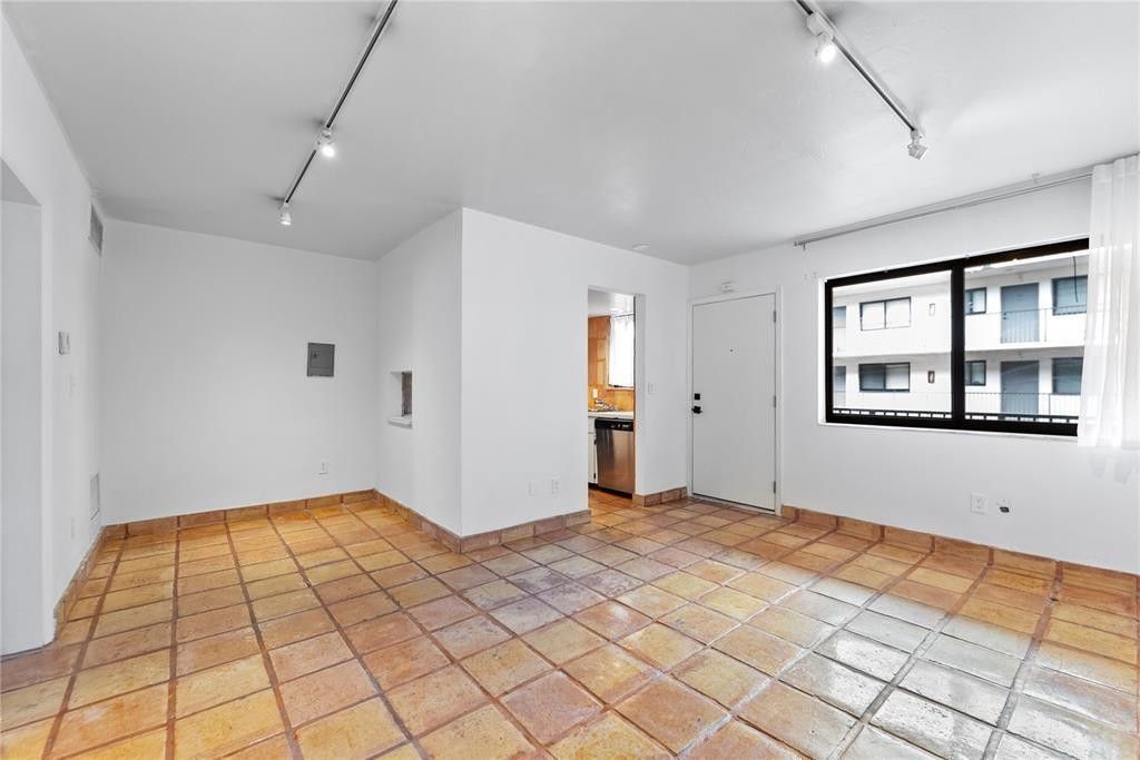 2924 Day Avenue, Unit N211, Miami, FL 33133 Photo