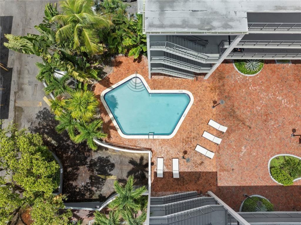 2924 Day Avenue, Unit N211, Miami, FL 33133 Photo