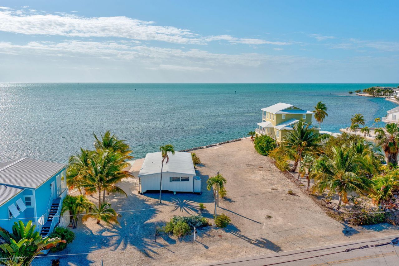 105&107 Star Lane, Geiger, FL 33040 Photo