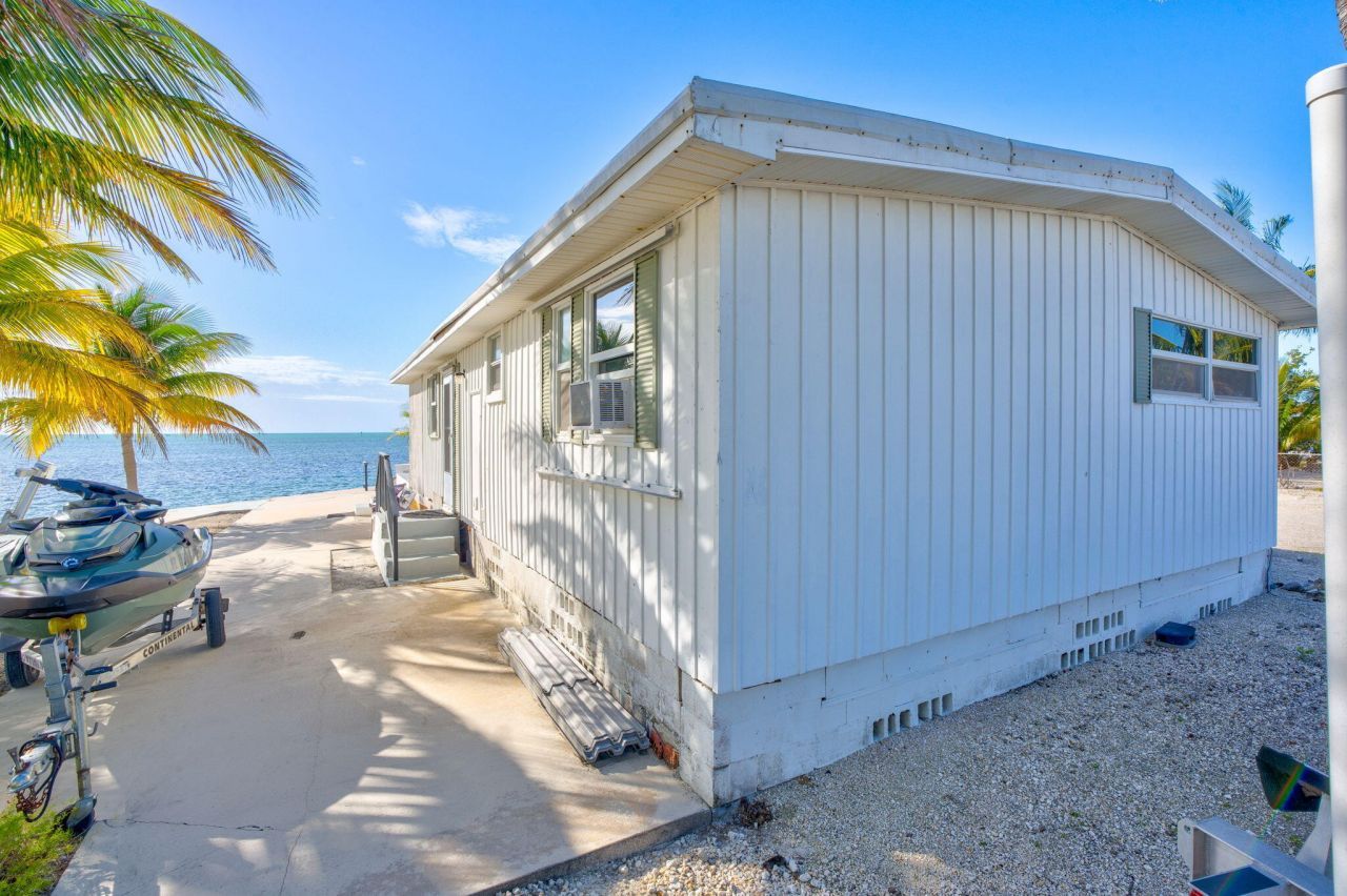 105&107 Star Lane, Geiger, FL 33040 Photo