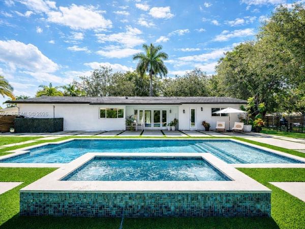 7601 SW 165th Ter , Palmetto Bay, FL 33157