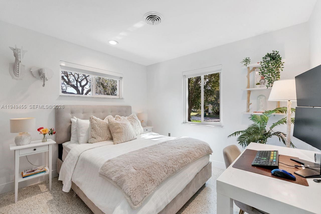 7601 SW 165th Ter , Palmetto Bay, FL 33157 Photo