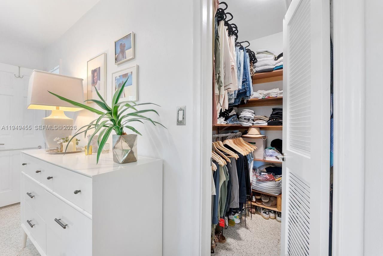 7601 SW 165th Ter , Palmetto Bay, FL 33157 Photo