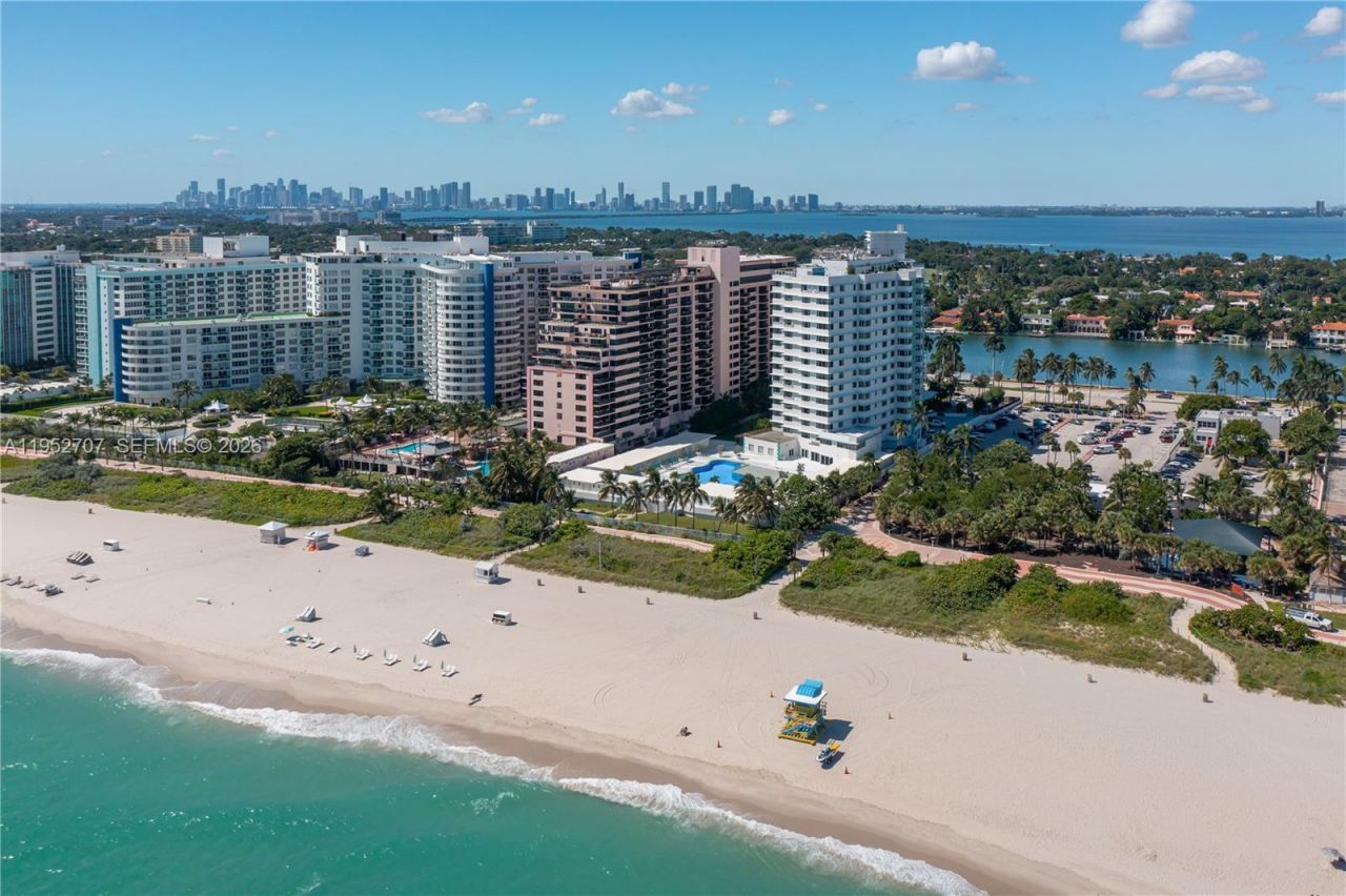 5255 Collins Ave , Unit 4A, Miami Beach, FL 33140 Photo