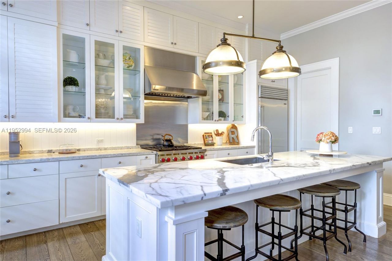 641 Almeria Ave , Coral Gables, FL 33134 Photo