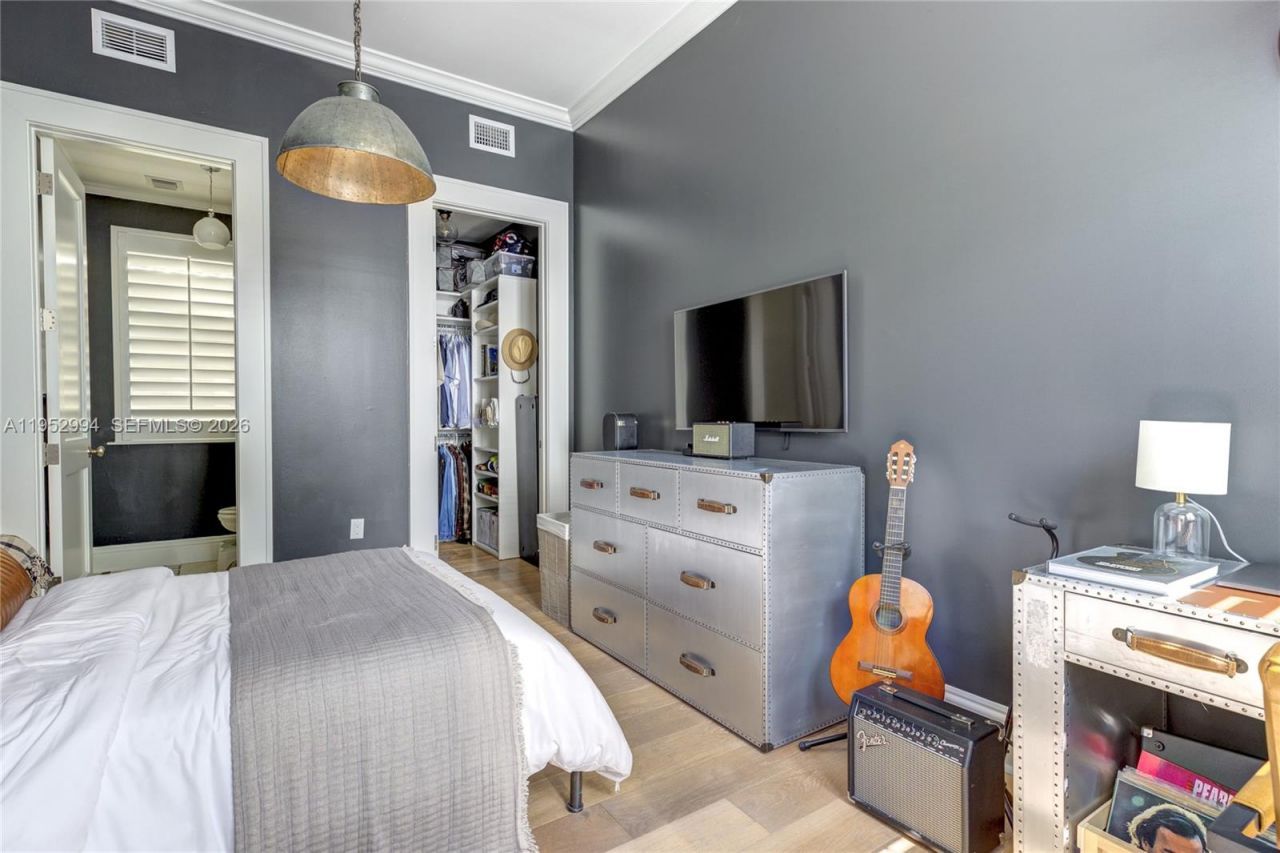 641 Almeria Ave , Coral Gables, FL 33134 Photo