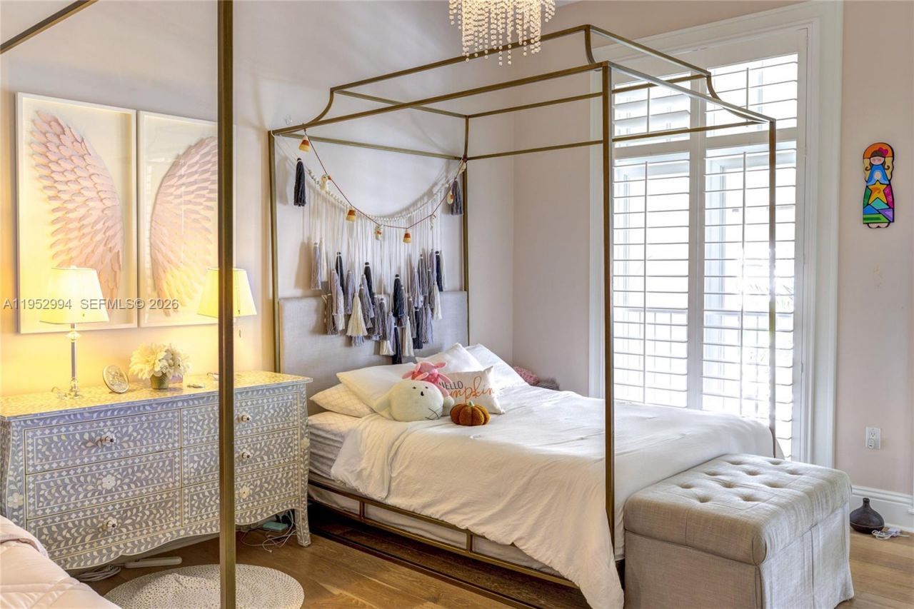 641 Almeria Ave , Coral Gables, FL 33134 Photo