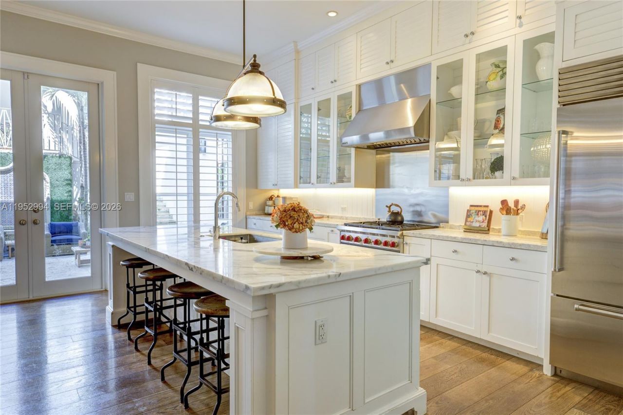 641 Almeria Ave , Coral Gables, FL 33134 Photo