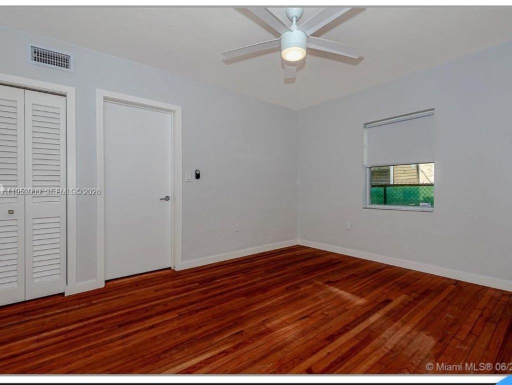 915 SE 8th St, Unit 106, Miami Beach, FL 33139 Photo