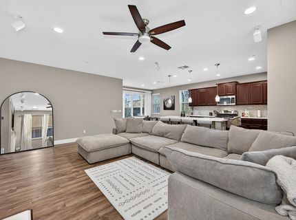 894 Blossom Rock Ln, Folsom, CA 95630 Photo