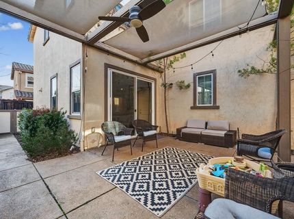 894 Blossom Rock Ln, Folsom, CA 95630 Photo