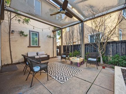 894 Blossom Rock Ln, Folsom, CA 95630 Photo