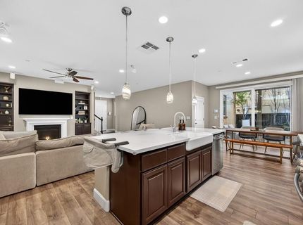 894 Blossom Rock Ln, Folsom, CA 95630 Photo