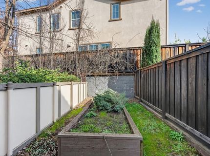 894 Blossom Rock Ln, Folsom, CA 95630 Photo