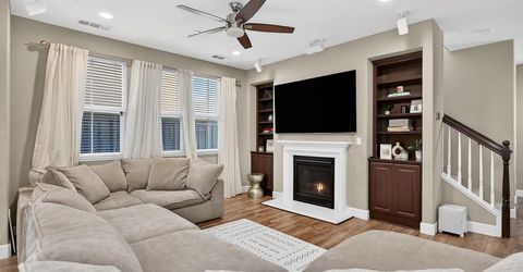 894 Blossom Rock Ln, Folsom, CA 95630 Photo