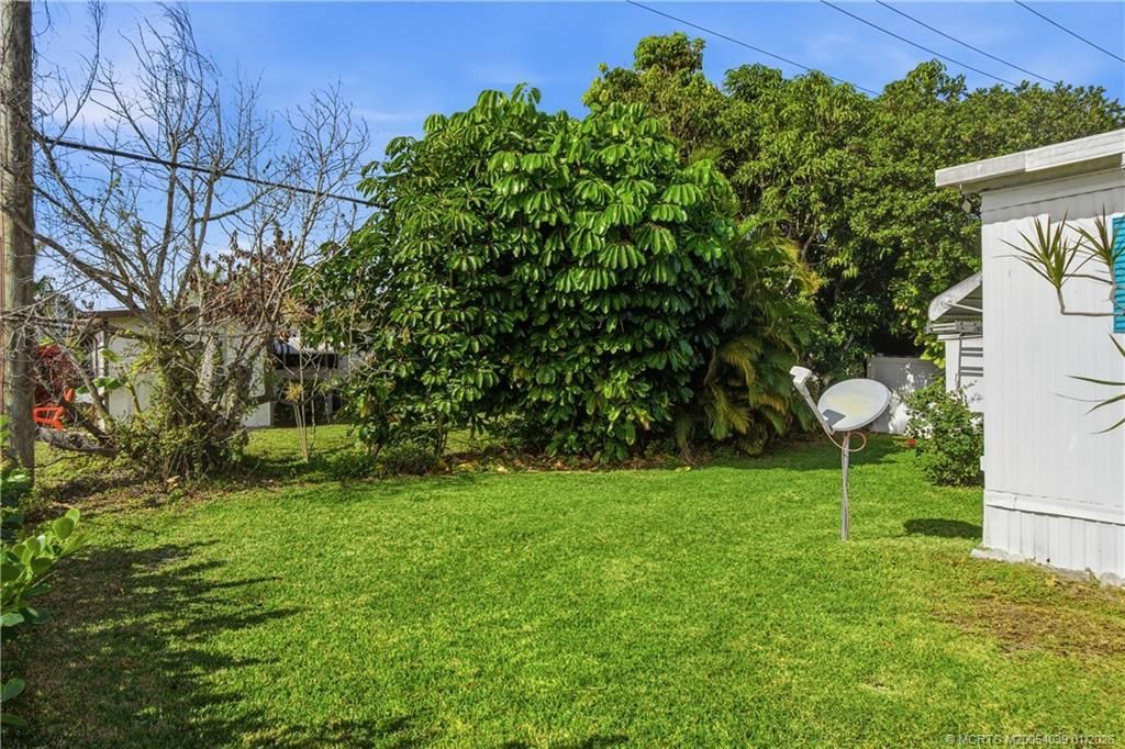 7878 SE Swan Avenue, Hobe Sound, FL 33455 Photo