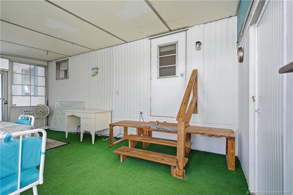 7878 SE Swan Avenue, Hobe Sound, FL 33455 Photo