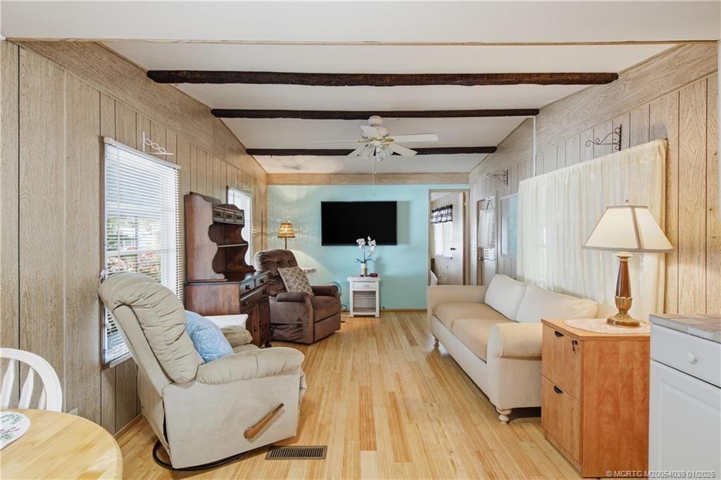 7878 SE Swan Avenue, Hobe Sound, FL 33455 Photo