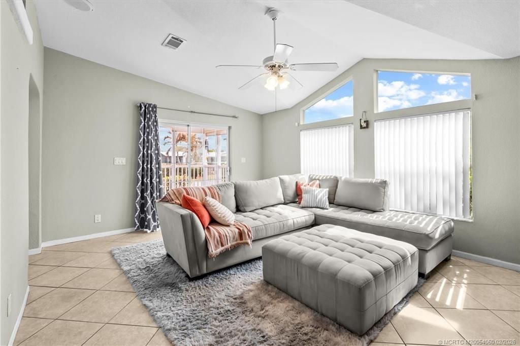 8004 Long Drive, Port Saint Lucie, FL 34953 Photo