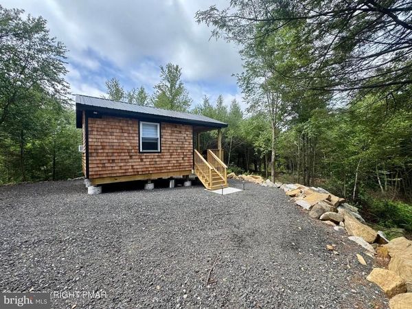 0 CO LINE & LR 45052, KUNKLETOWN, PA 18058