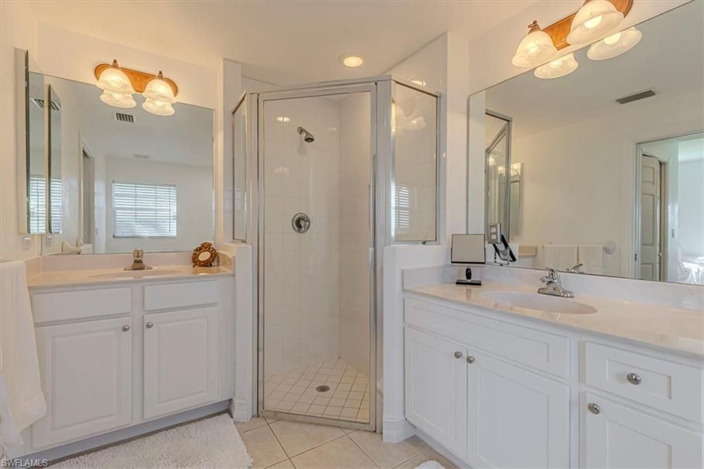 9195 Michael Cir, Unit 1303, Naples, FL 34113 Photo