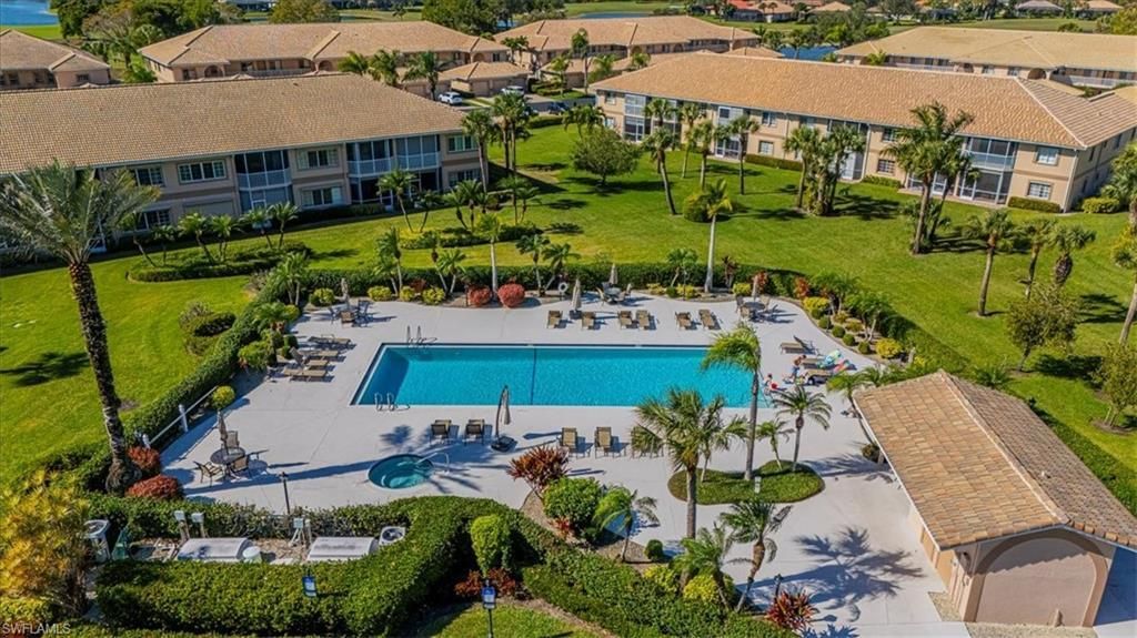 9195 Michael Cir, Unit 1303, Naples, FL 34113 Photo