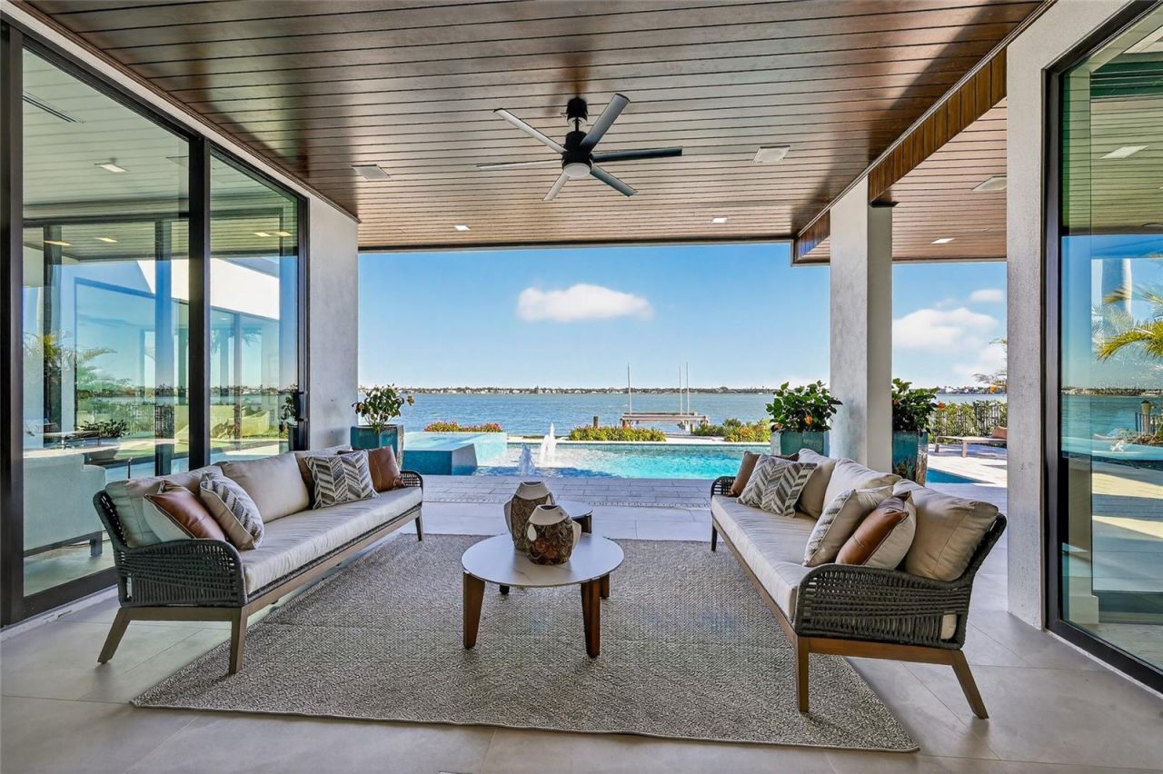 635 Mourning Dove Drive, Sarasota, FL 34236 Photo