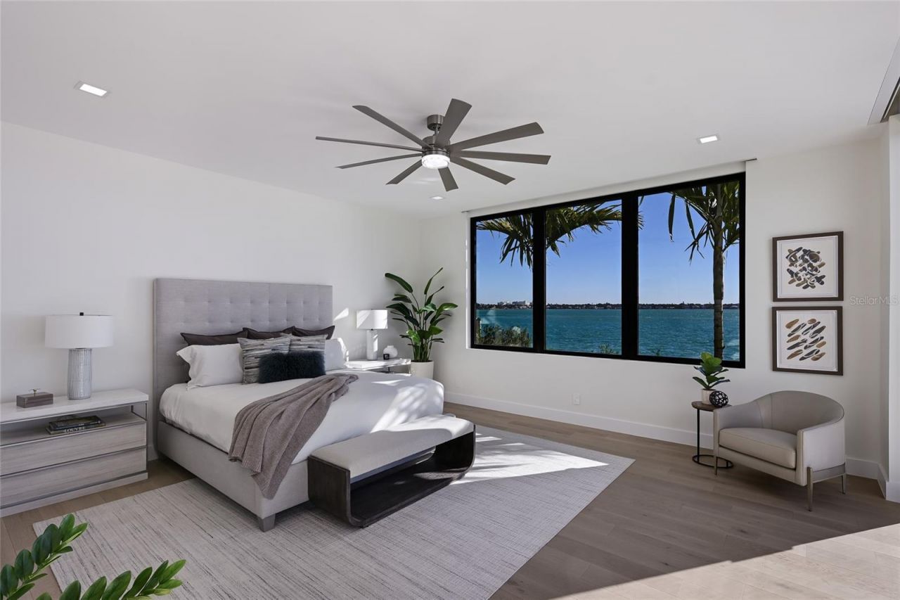 635 Mourning Dove Drive, Sarasota, FL 34236 Photo