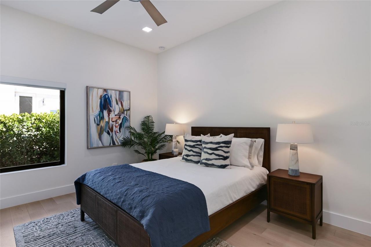 635 Mourning Dove Drive, Sarasota, FL 34236 Photo