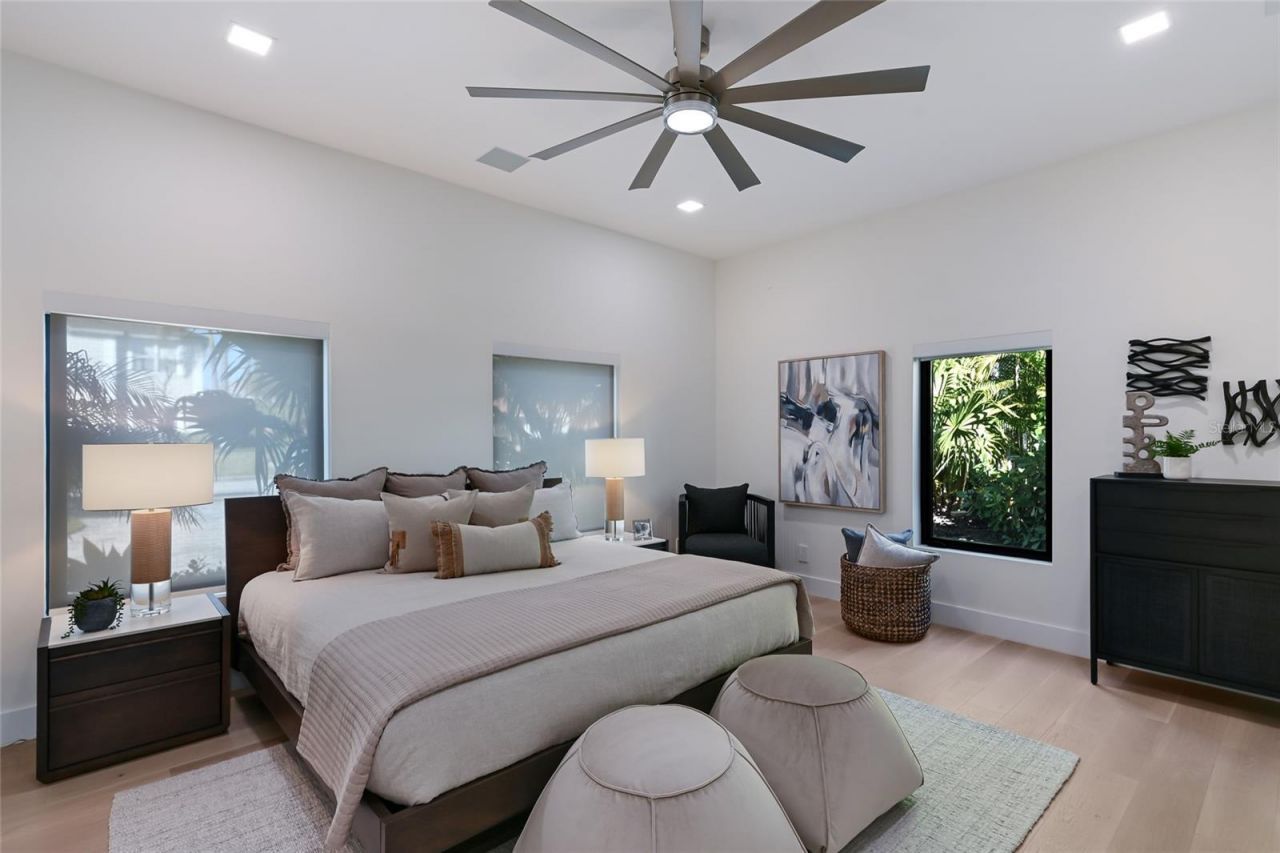 635 Mourning Dove Drive, Sarasota, FL 34236 Photo