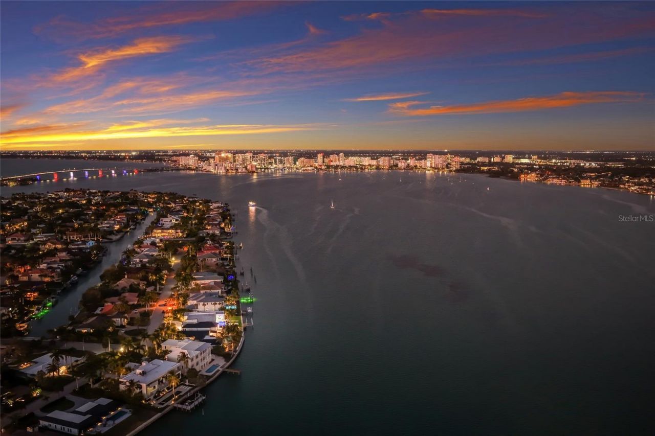 635 Mourning Dove Drive, Sarasota, FL 34236 Photo