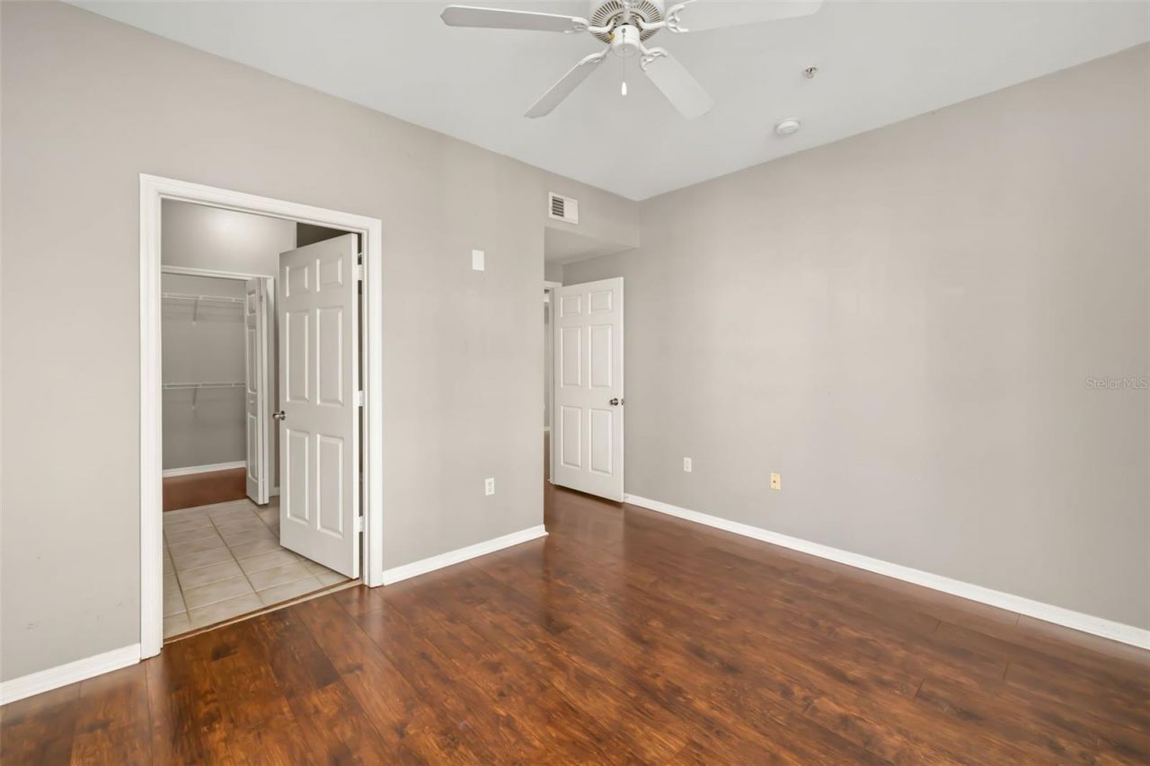 5501 Rosehill Road, Unit 103, Sarasota, FL 34233 Photo
