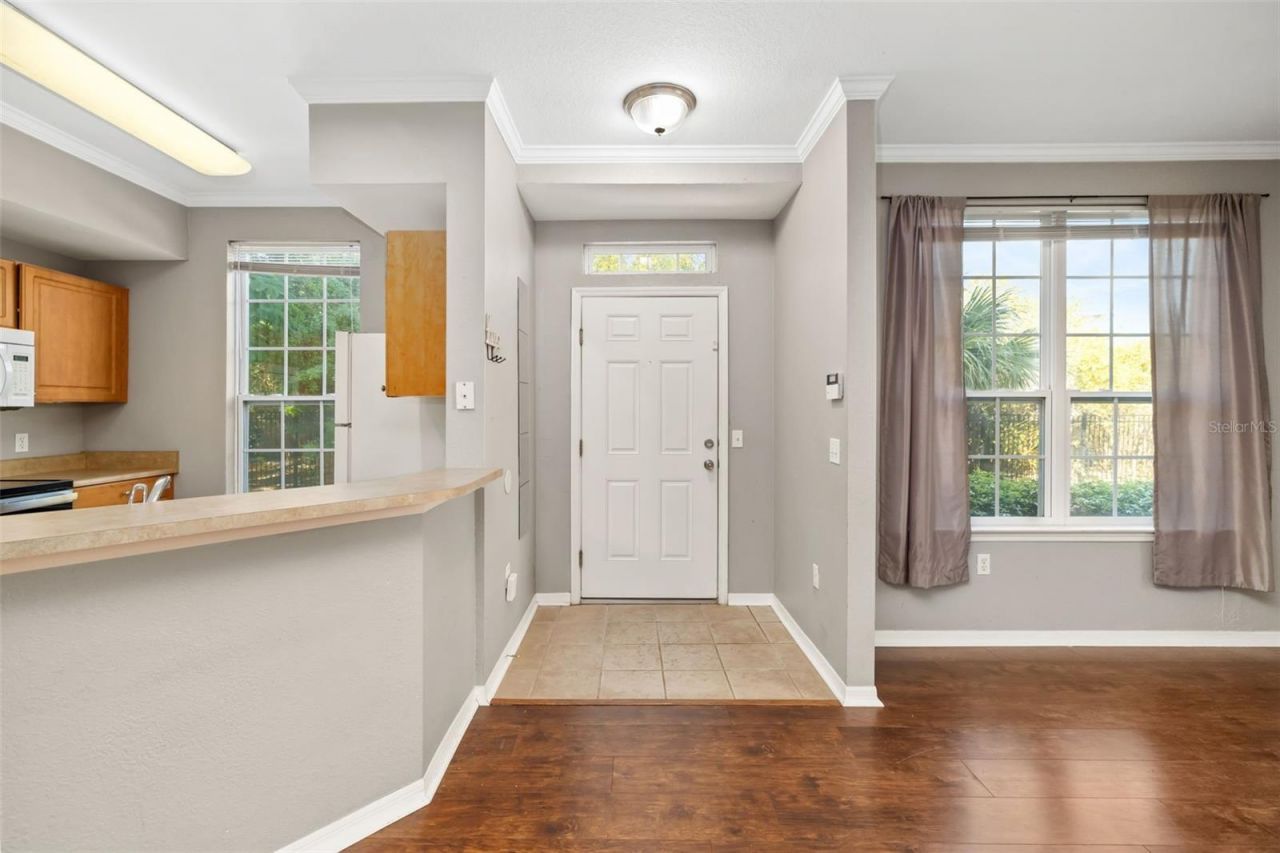 5501 Rosehill Road, Unit 103, Sarasota, FL 34233 Photo