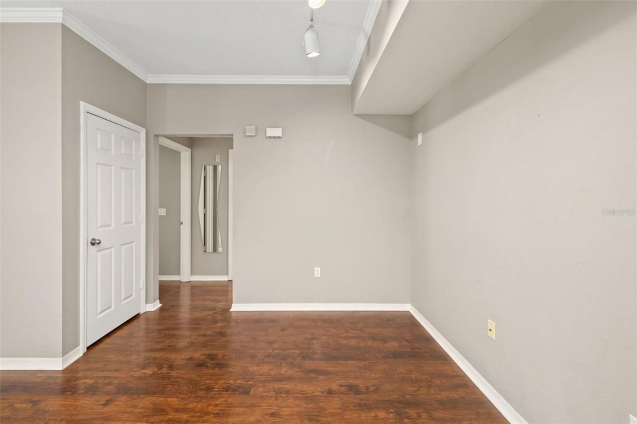 5501 Rosehill Road, Unit 103, Sarasota, FL 34233 Photo