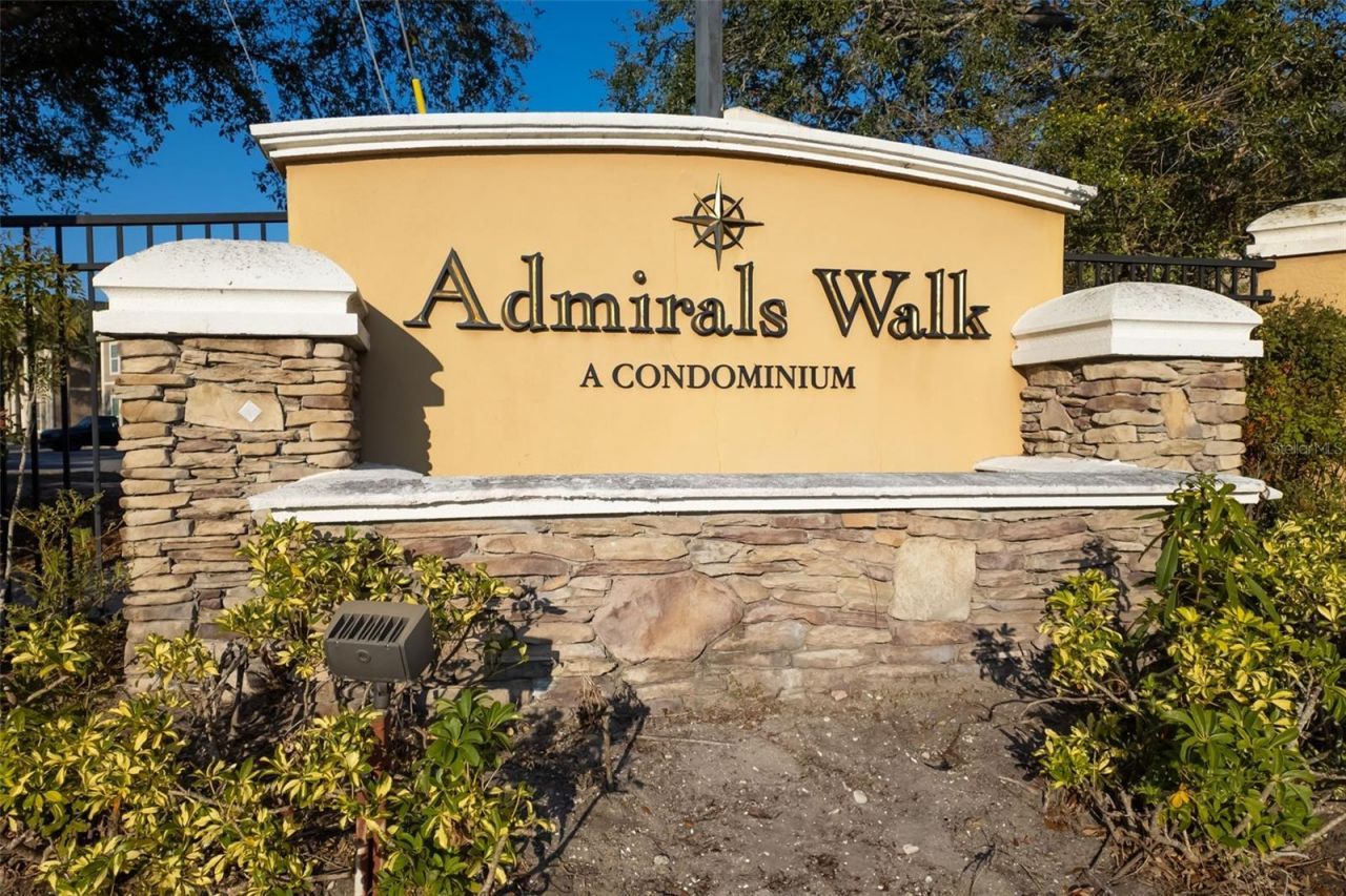 5501 Rosehill Road, Unit 103, Sarasota, FL 34233 Photo