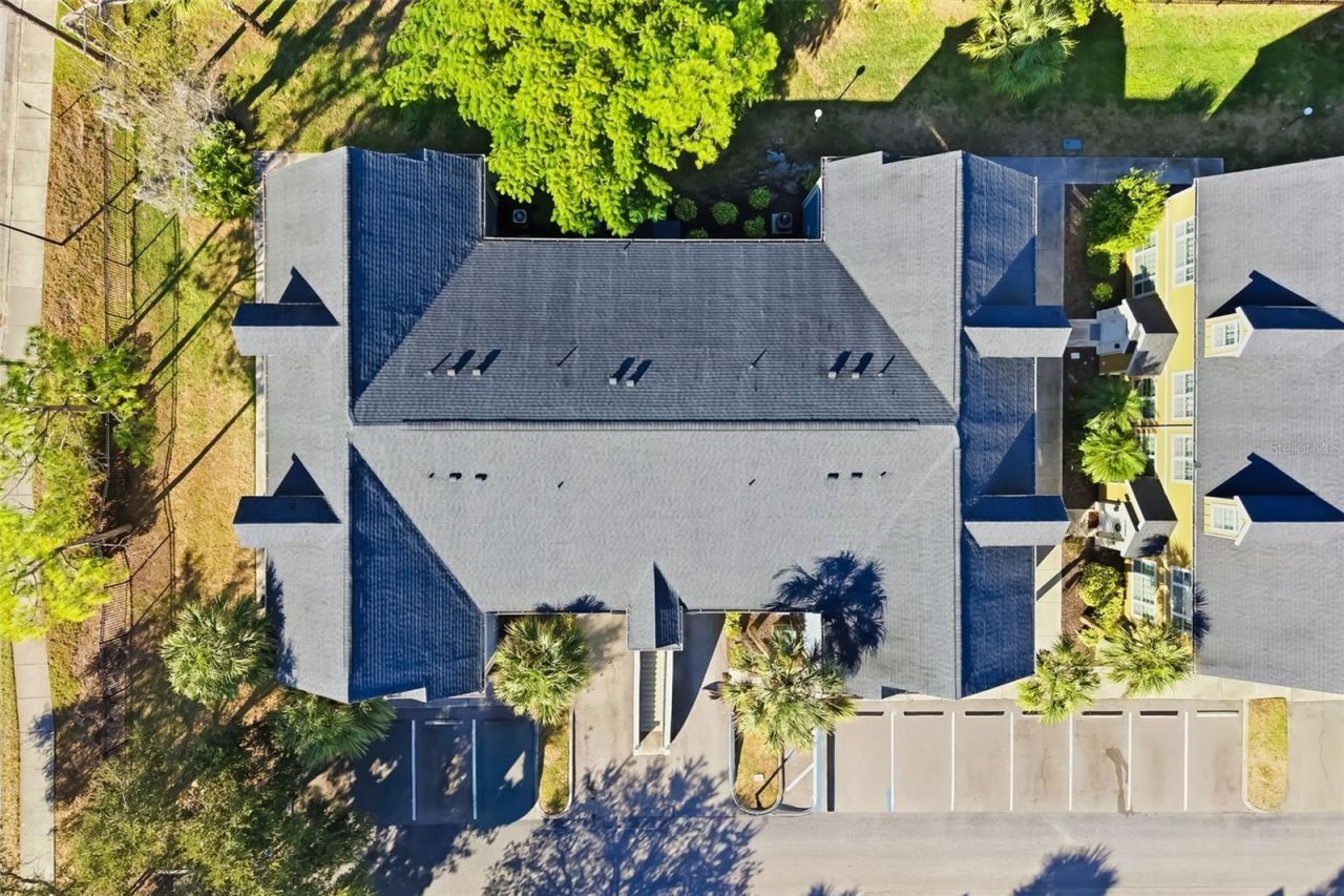 5501 Rosehill Road, Unit 103, Sarasota, FL 34233 Photo