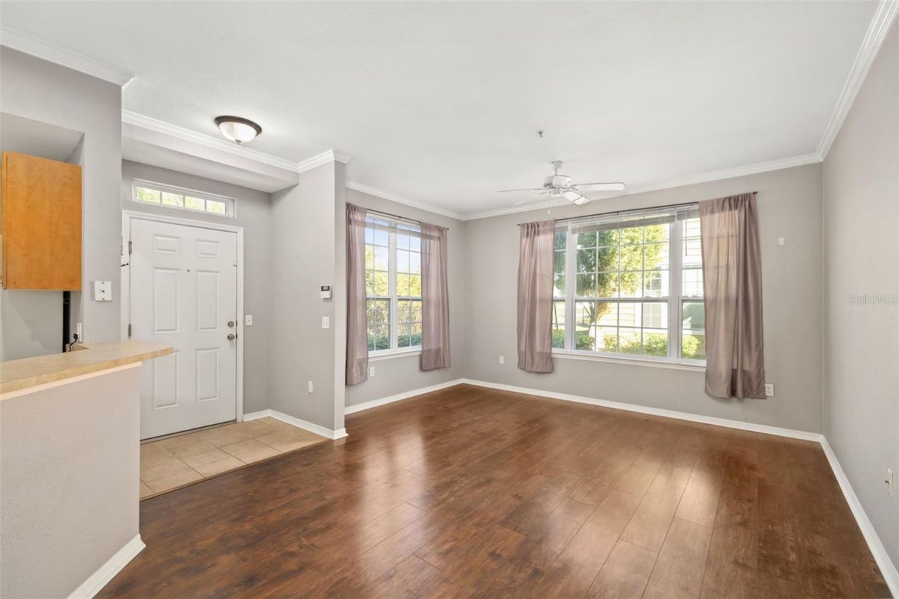 5501 Rosehill Road, Unit 103, Sarasota, FL 34233 Photo