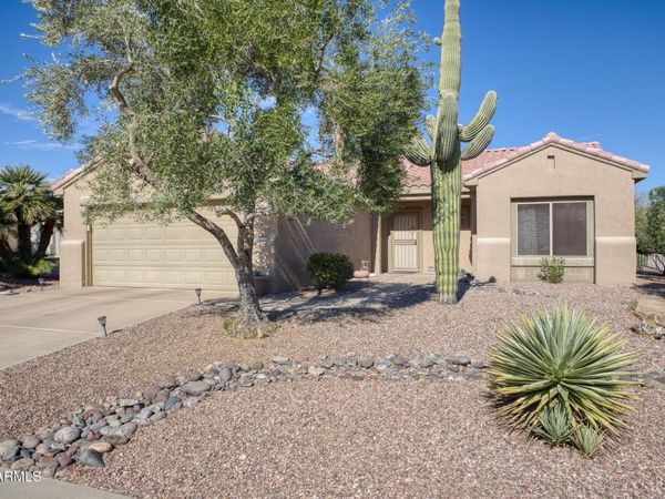 16506 W LONE TREE Court, Surprise, AZ 85374