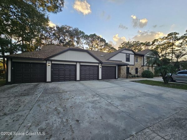 9002 Brighton Court , Unit 2e, West Melbourne, FL 32904
