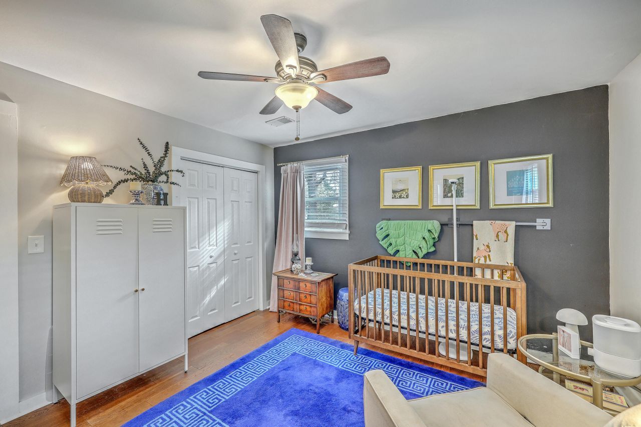 856 Prince John Drive Photo 17