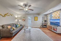 856 Prince John Drive photo 4