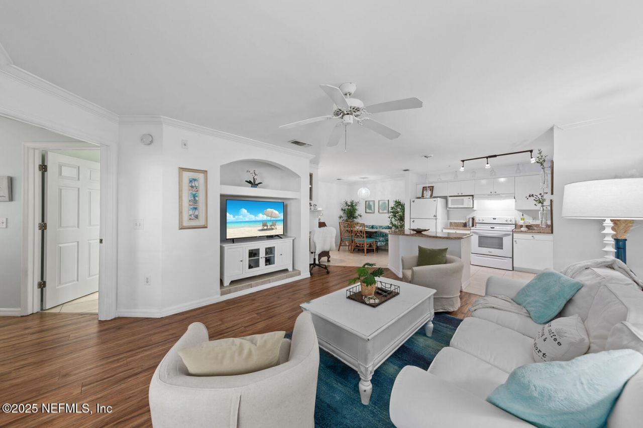 3591 Kernan Boulevard S, Unit 807, Jacksonville, FL 32224 Photo