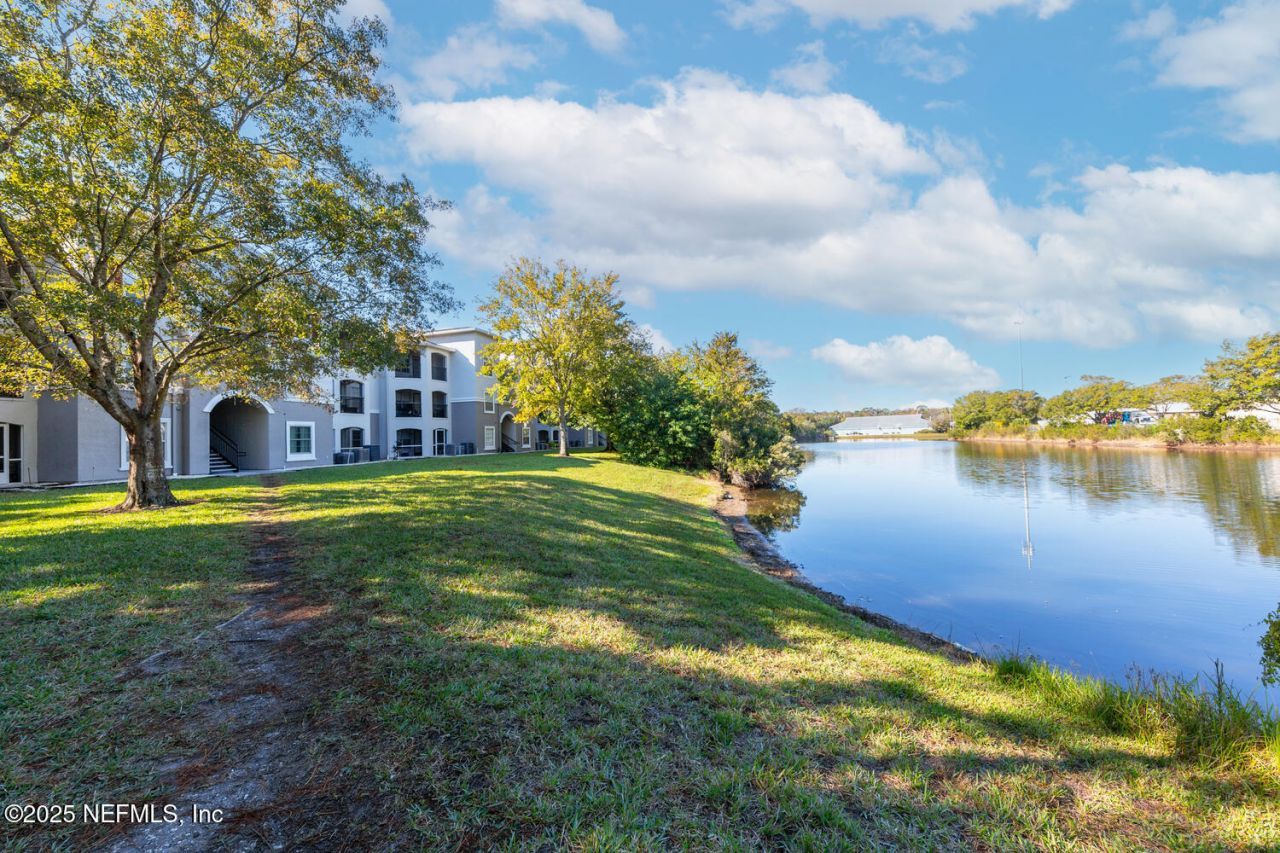 3591 Kernan Boulevard S, Unit 807, Jacksonville, FL 32224 Photo