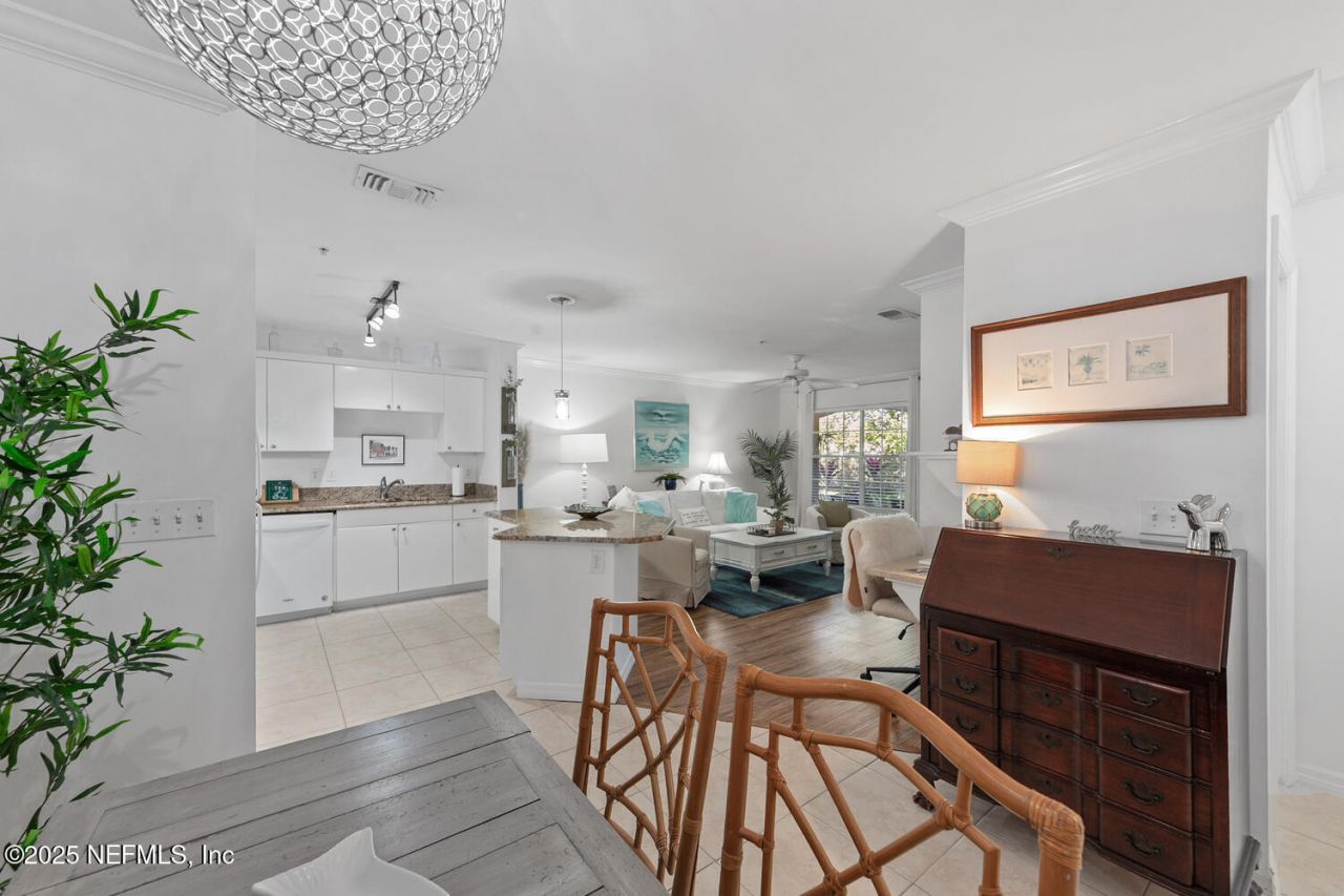3591 Kernan Boulevard S, Unit 807, Jacksonville, FL 32224 Photo