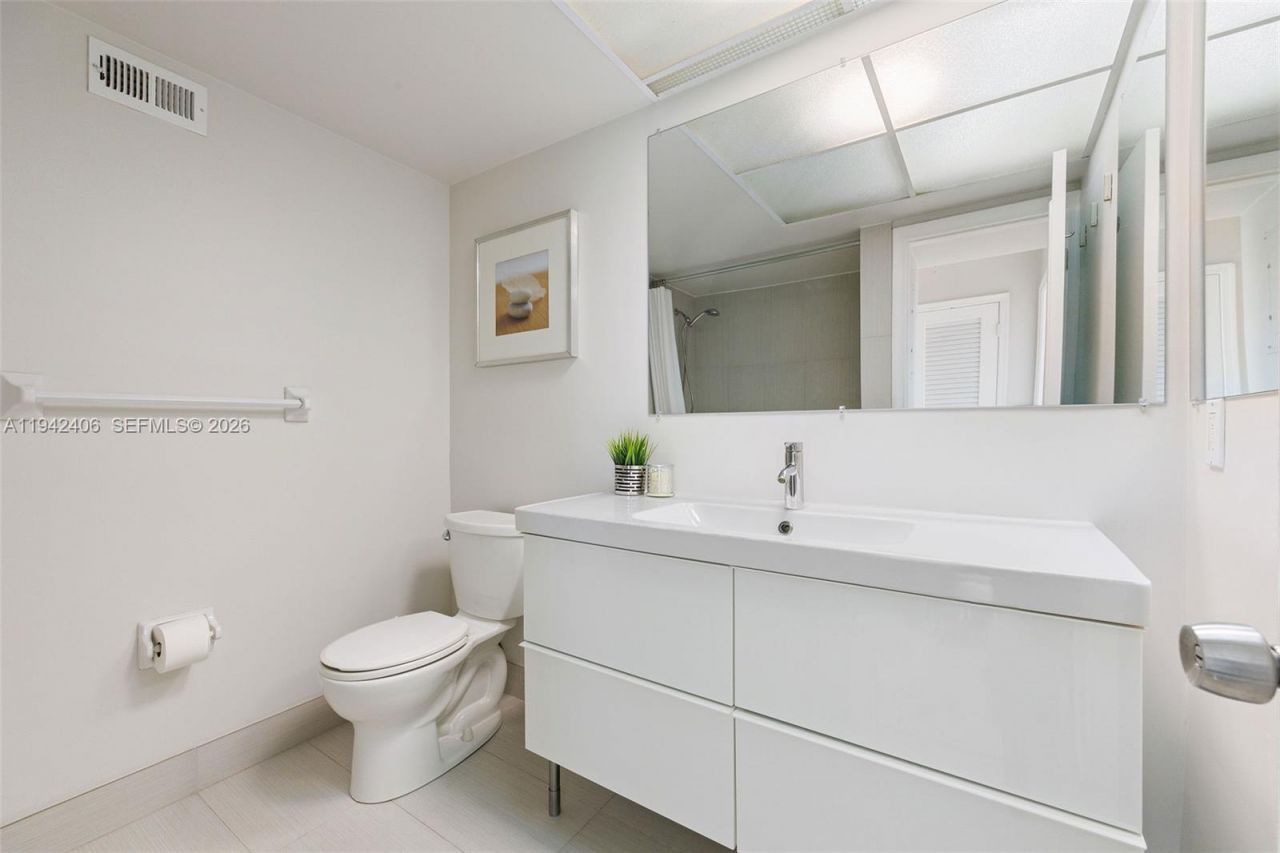 1151 N Fort Lauderdale Beach Blvd , Unit 6B, Fort Lauderdale, FL 33304 Photo