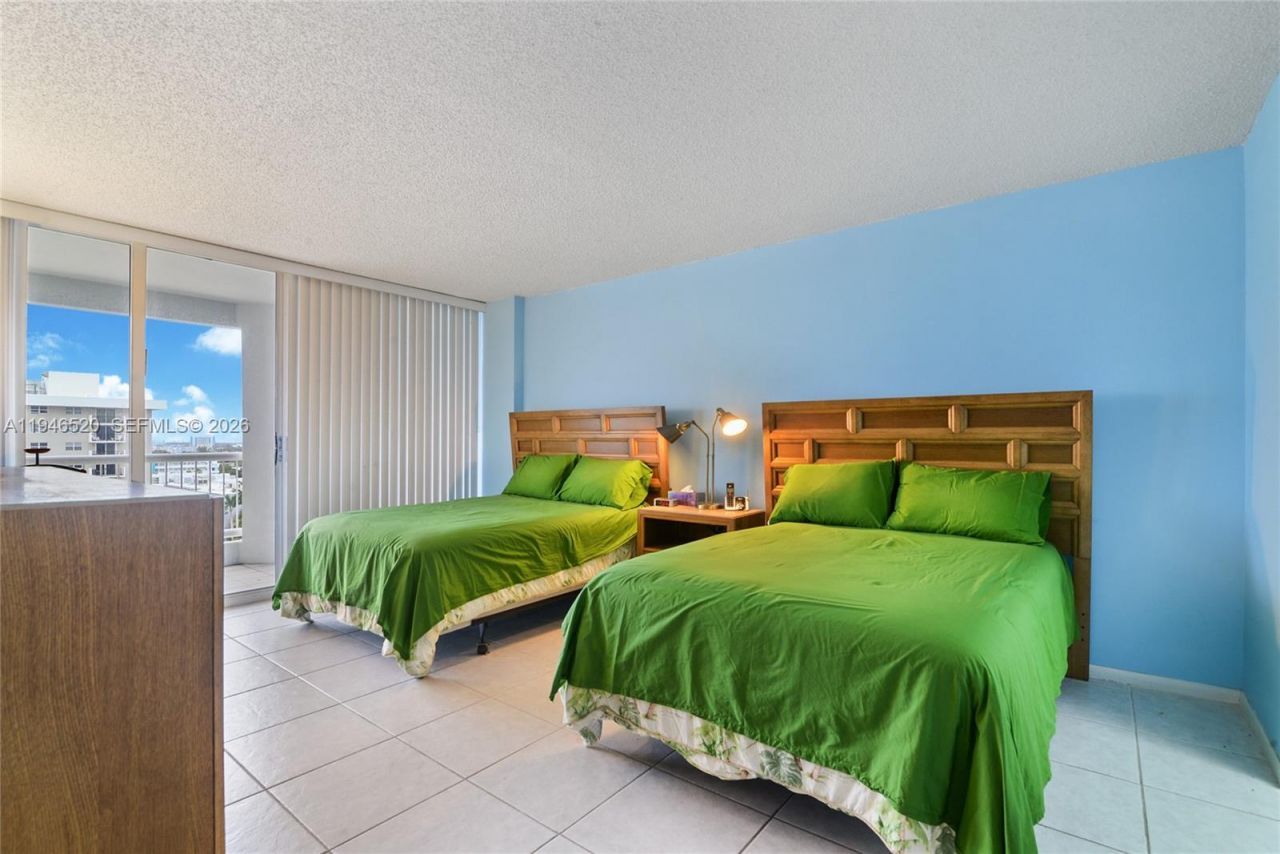 9341 Collins Ave , Unit 903, Surfside, FL 33154 Photo