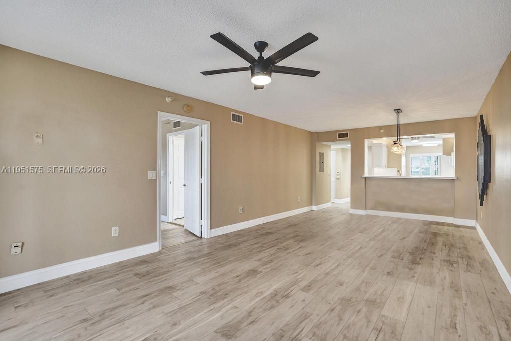 7763 Southampton Ter, Unit 403, Tamarac, FL 33321 Photo